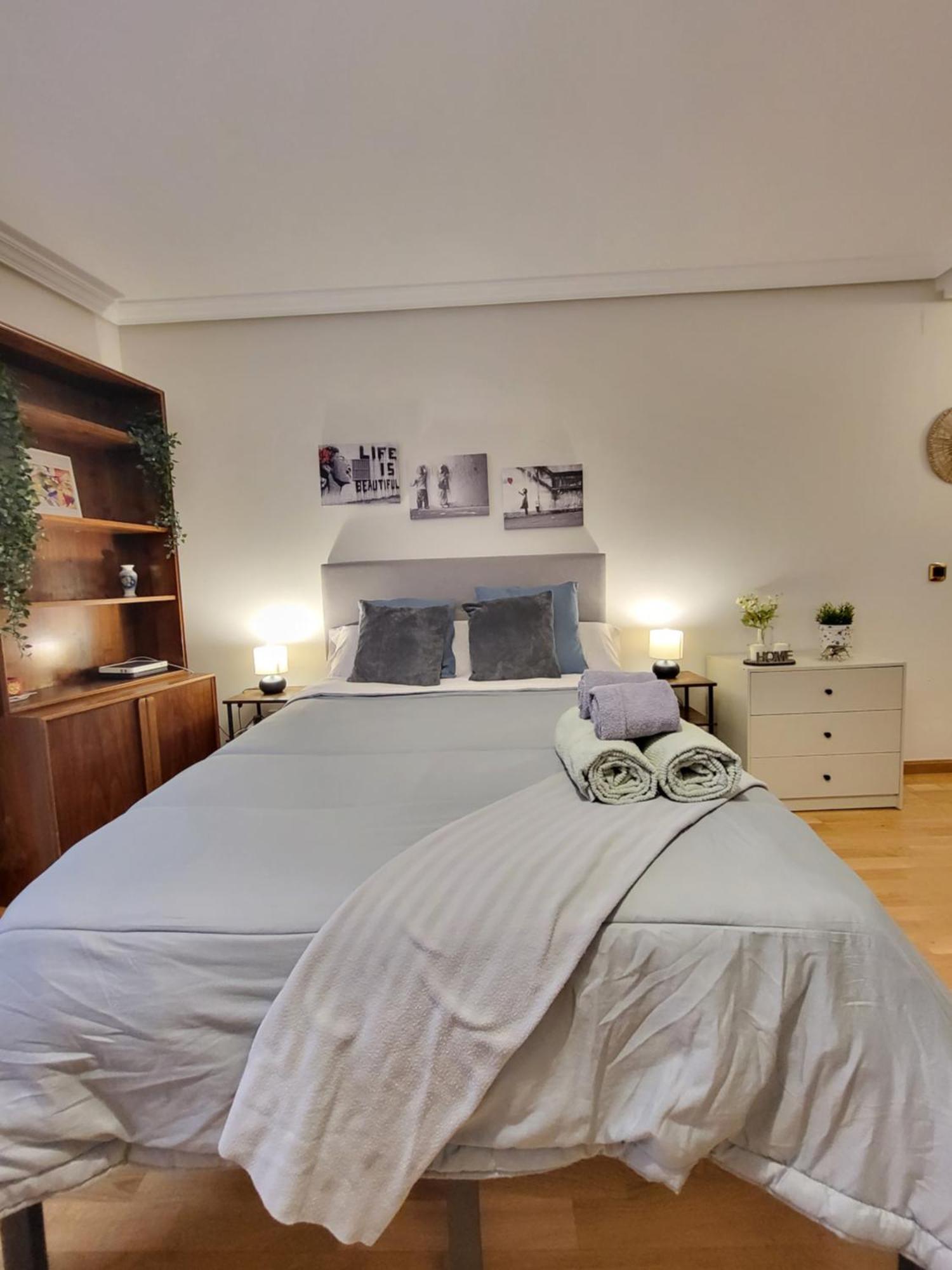 Apartamento Plaza Espana Gran Via Centro Apartment Madrid Exterior photo