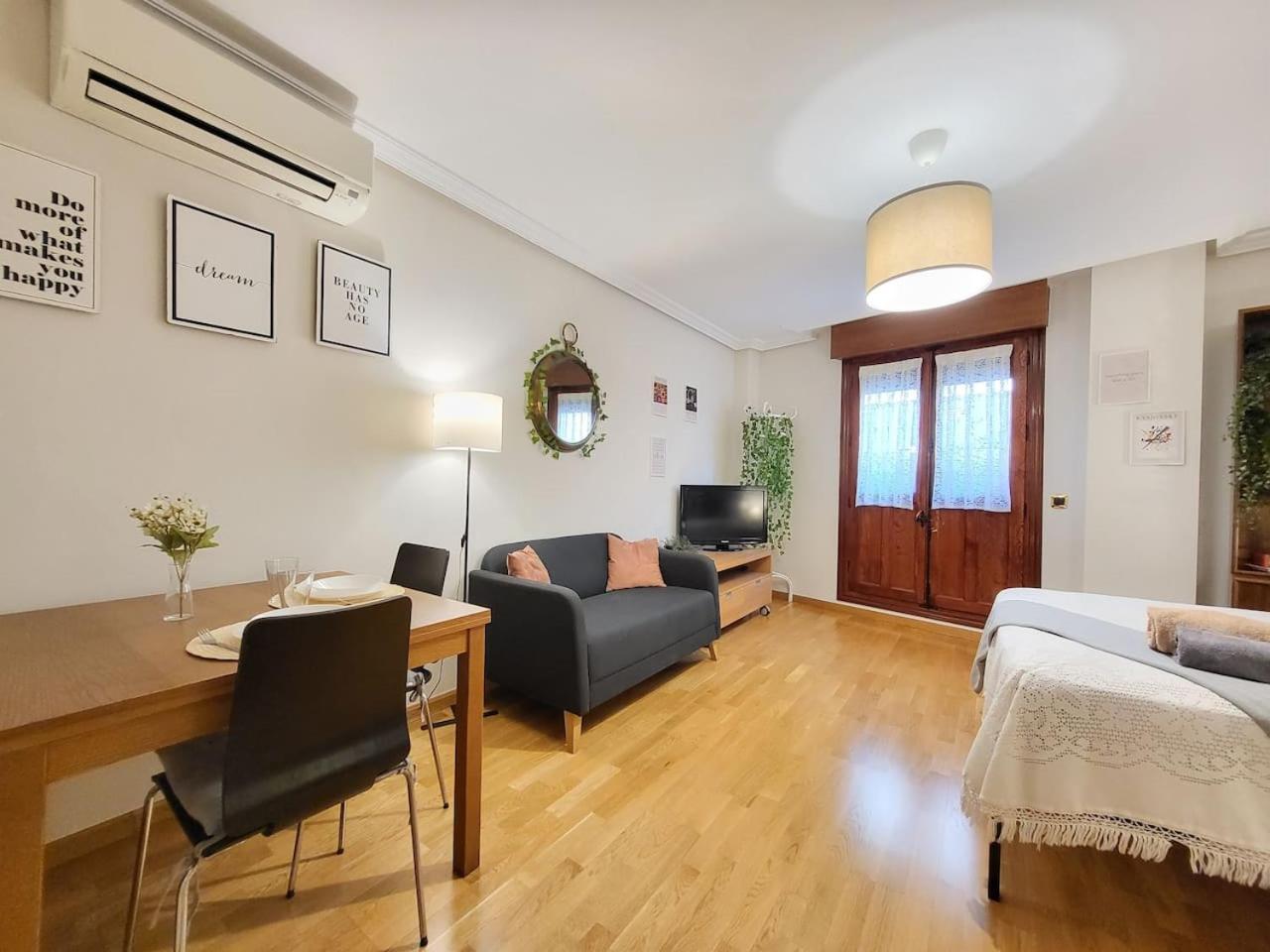 Apartamento Plaza Espana Gran Via Centro Apartment Madrid Exterior photo